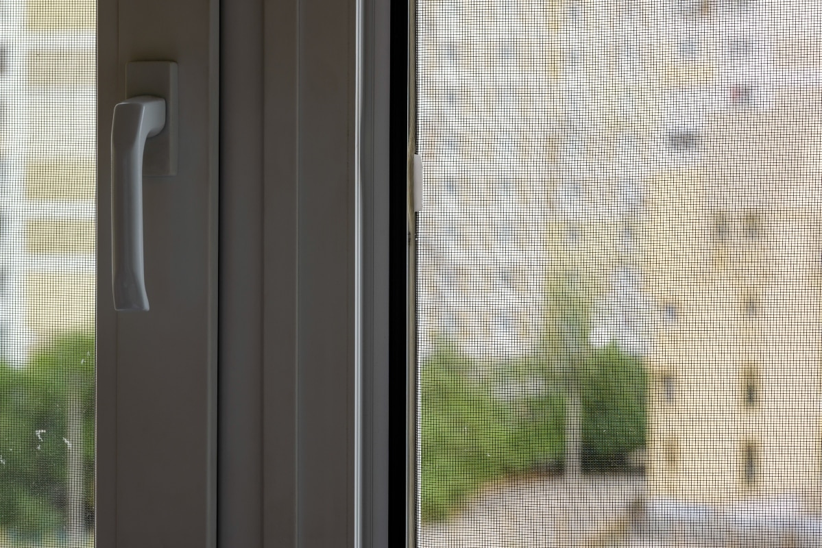 What to Look For in Home Security Screen Doors